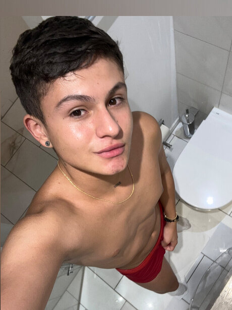 Enzo Gonzalez schauspielerin pornographische bild