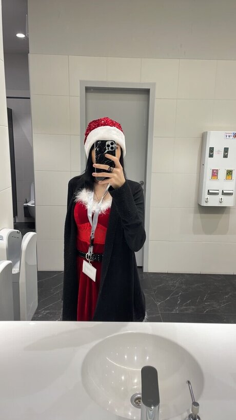 temn cica19 temn cica Profilbild