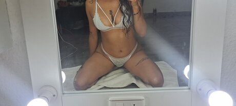 asiatische amateur-onlyfans erotische bild