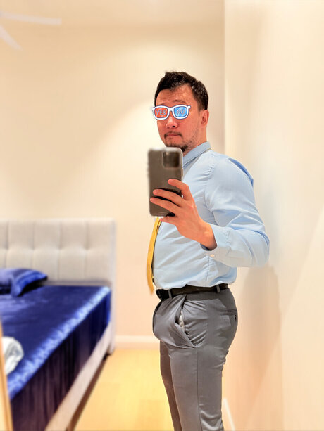 SuitedBulge Uniform Kink erwachsene pornografische bilder