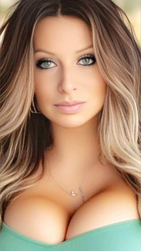 Cassandra Lynn_ hd nette archiv