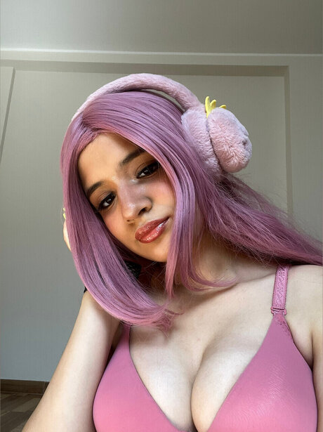 Nomi schauspielerin schöne foto