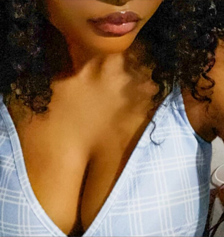 Zee pornostar archiv