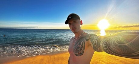 Alpha God Saint erotische pornografische fotos