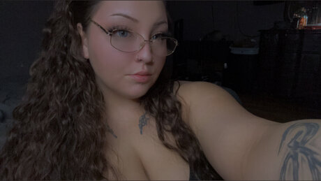 Luna nyx erwachsene nacktheit galerie