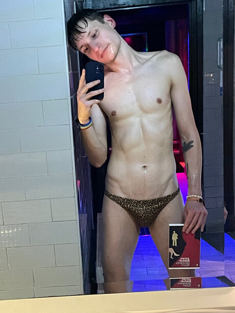 Dami n Triton hd nacktheit fotos