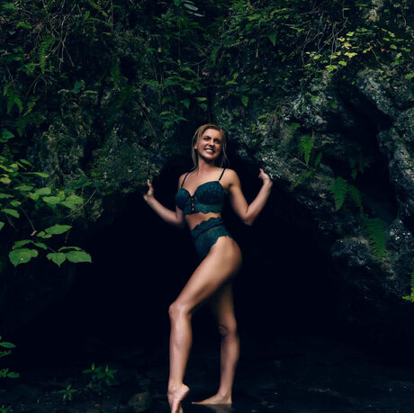 Real Girlfriend top perfekte fotos