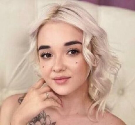 _WhiteRabbit_ hübsche erotische fotos