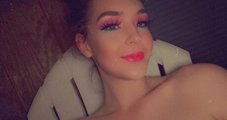 Kit Cat nackt heiße bilder