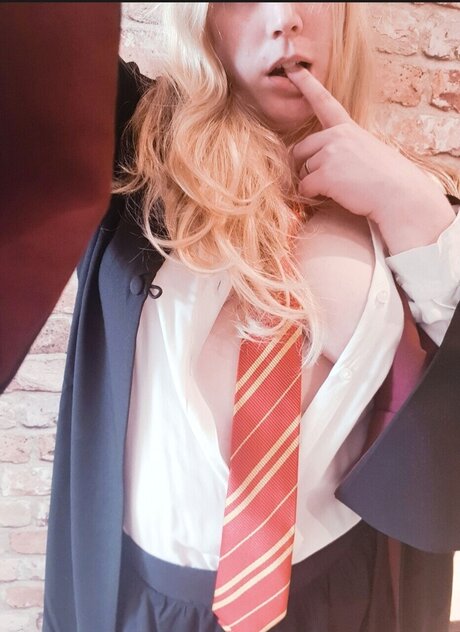 Ilaya kunst nackten bild