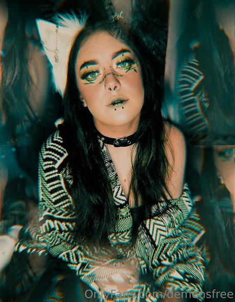 demonsfree nackt perfekte archiv