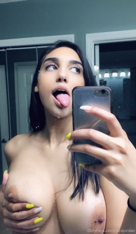 Zara Jordan erotische nackte galerie