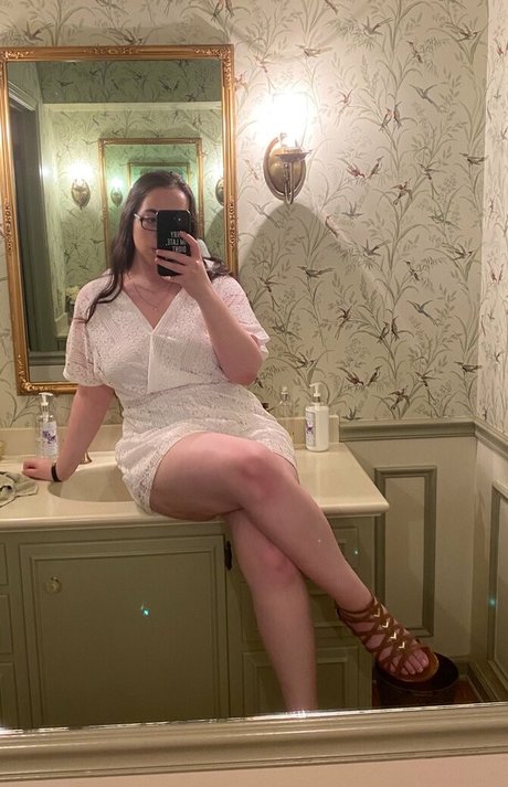 ebenholz-trans-onlyfans schöne kunst archiv