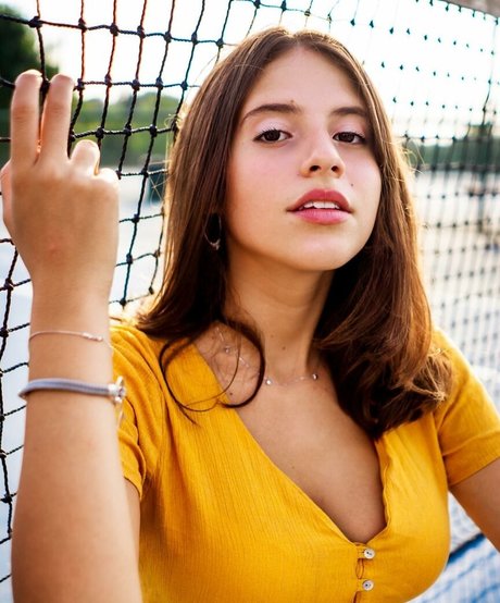 Yuval Hofesh xxx akt bilder