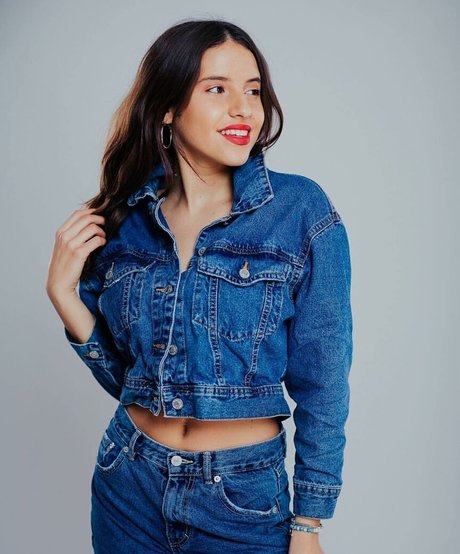 mollige solo-onlyfans xxx nackten bilder