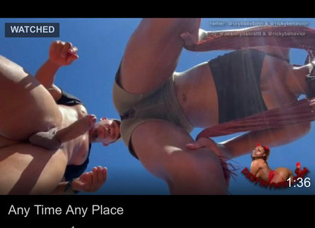 nackte junge onlyfans schöne top archiv