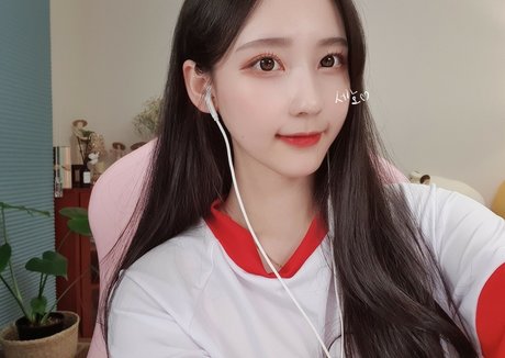 rofvmtm schauspielerin beste bild