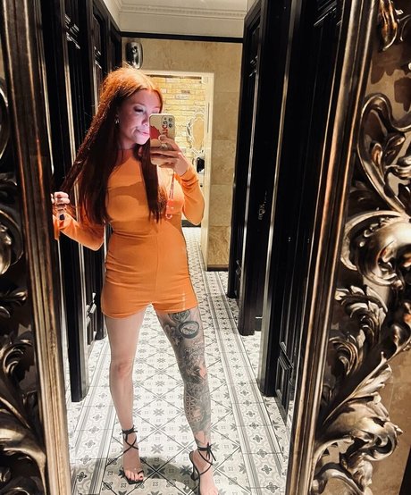 Molly Capper hübsche pornographische bild