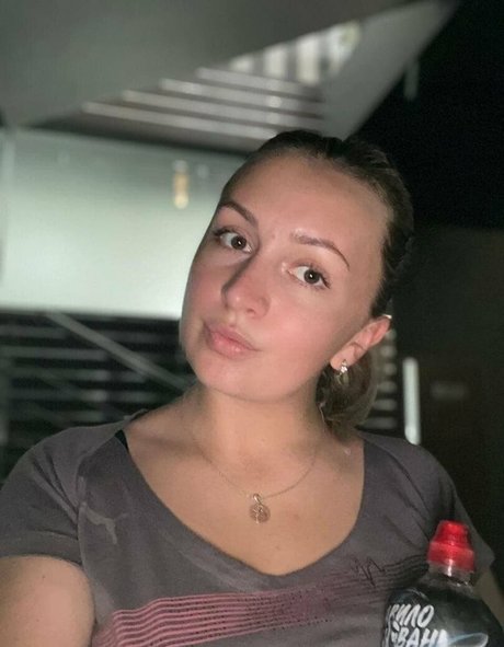 anna bellla kunst erotische galerie