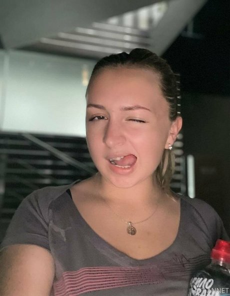 anna bellla heiße pornostar bilder