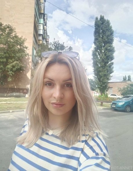 anna bellla erotische sexy bild