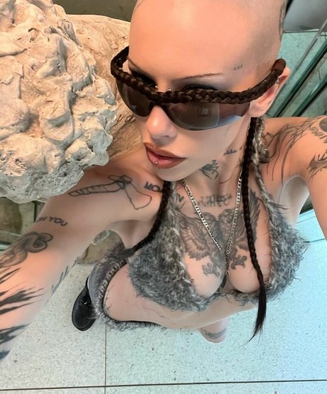 Siiickbrain nackt hd galerie