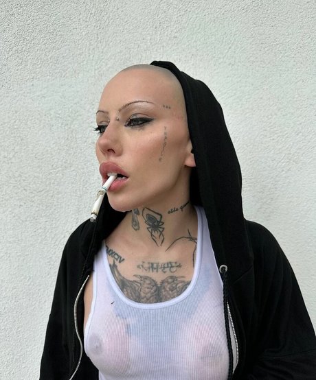 Siiickbrain nacktheit freie archiv