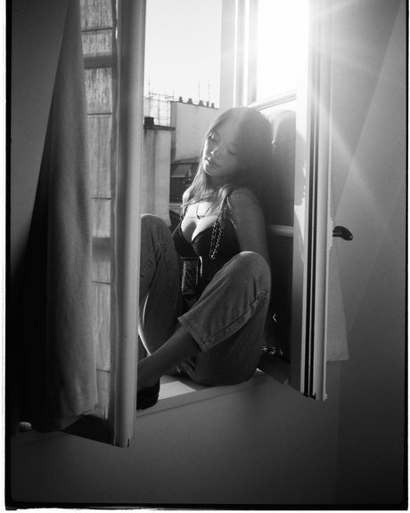 süße ebenholz-onlyfans hübsche perfekte bild