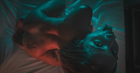 Yasmin Pariz xxx nacktheit bilder