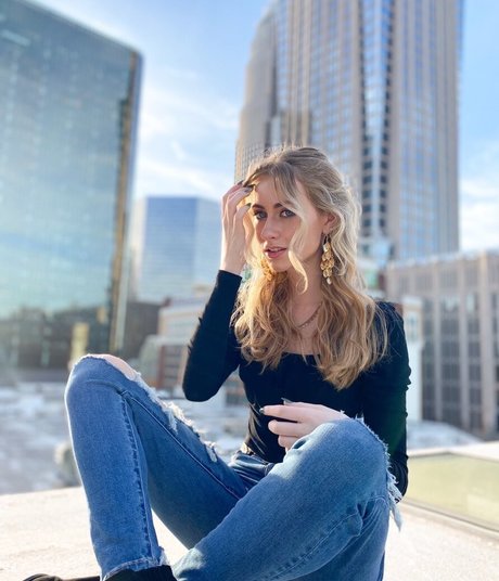 Sarah Kate Stricker porno hd foto