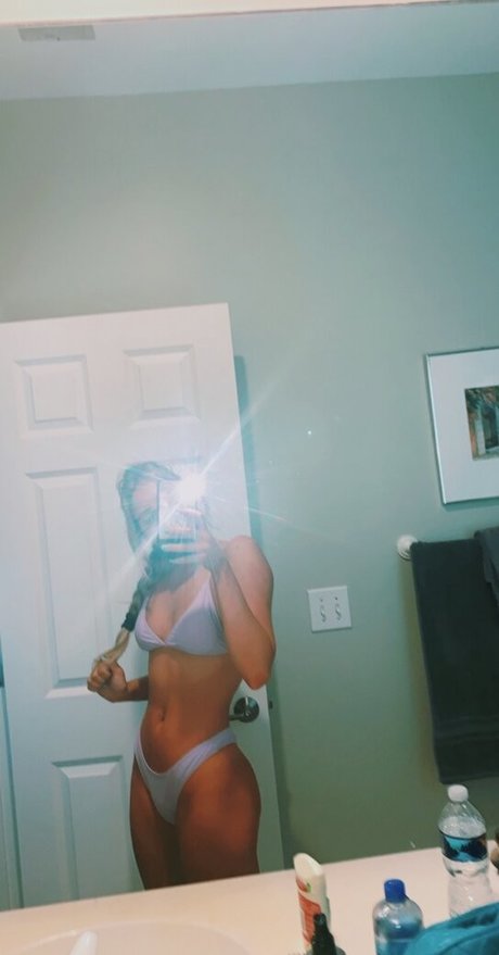 Sarah Kate Stricker nackt nette galerie