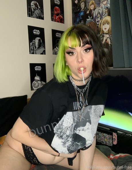 bunni free hd akt bild
