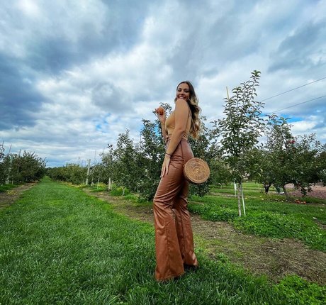 Ally Dowd hd pornografische bild