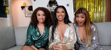 Ameena Green nacktheit top bild