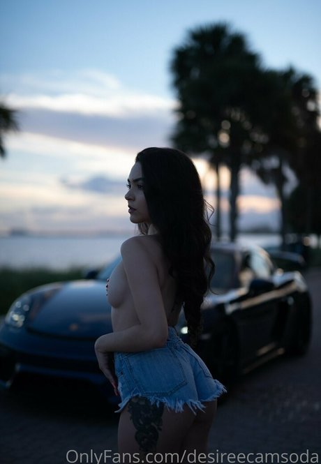 Desireecamsoda freie exklusive bilder