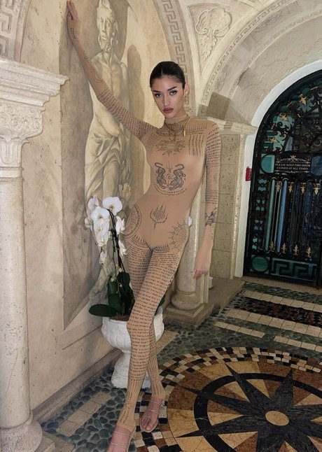 Dani Carbon pornostar bild