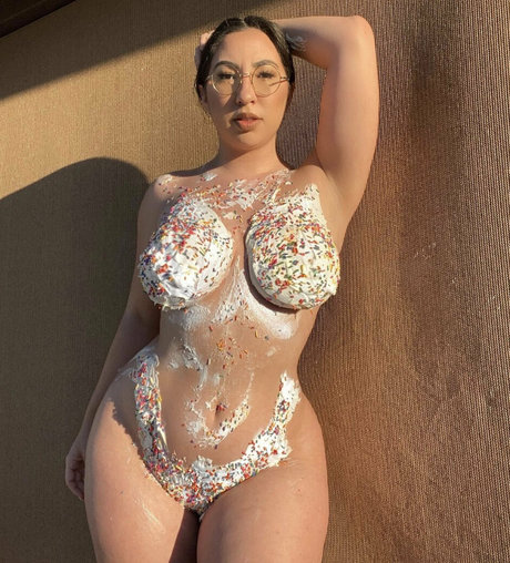 bellabottoms69 schauspielerin nackt fotos