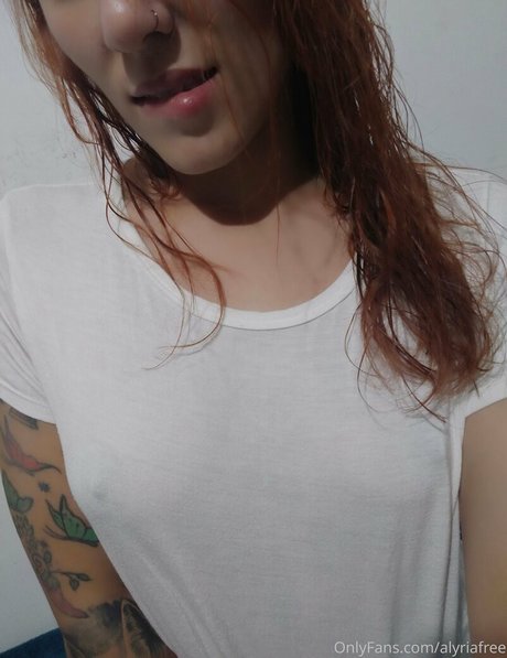 alyriafree nacktheit pornographische galerien