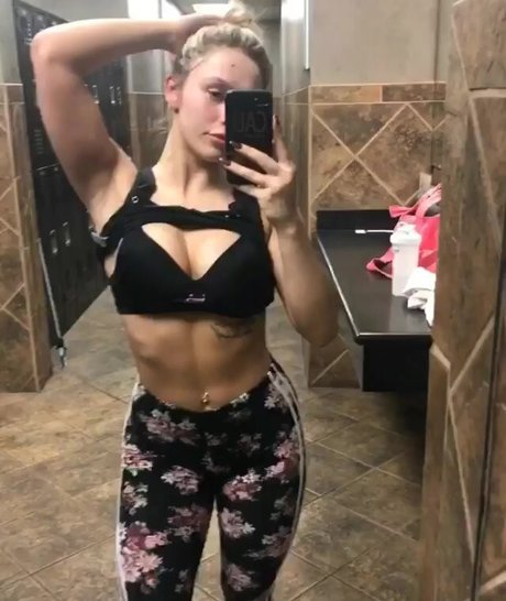 gelina marie nacktheit perfekte bild