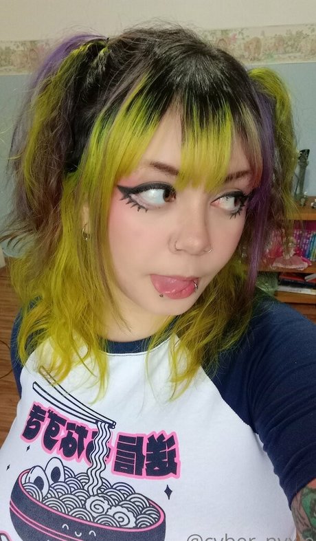 cyber nyxie perfekte pornografische foto