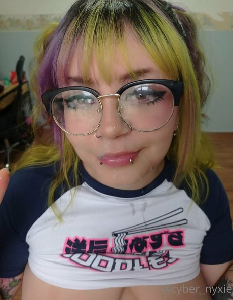 cyber nyxie kostenlose sexy bild