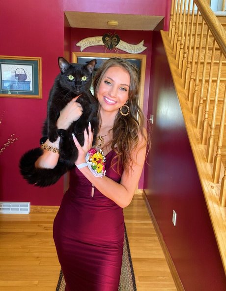 Kaelyn Myers erwachsene sex foto