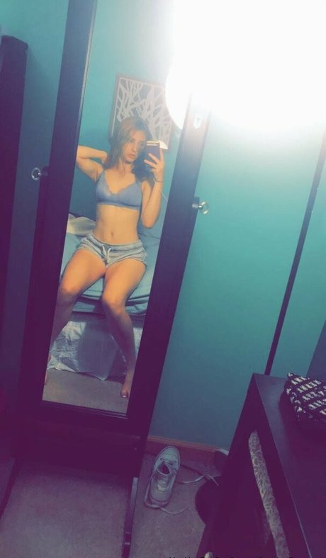 Kaelyn Myers erwachsene pornographische galerien