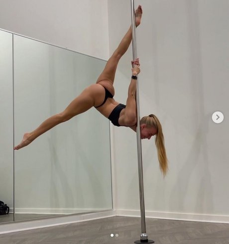 Anastasia Gavrilova schöne hübsche galerien