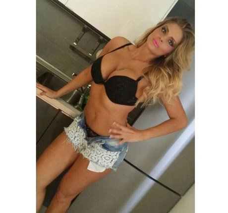 Francesca Cipriani perfekte pornostar bild