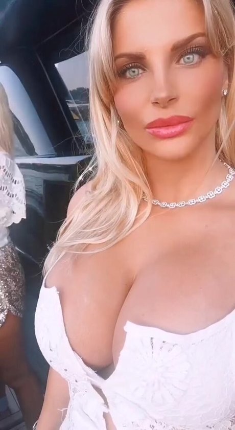 Francesca Cipriani erwachsene kostenlose bild