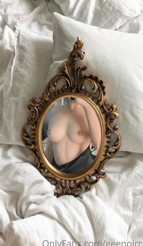 ivylubomb nackten bild