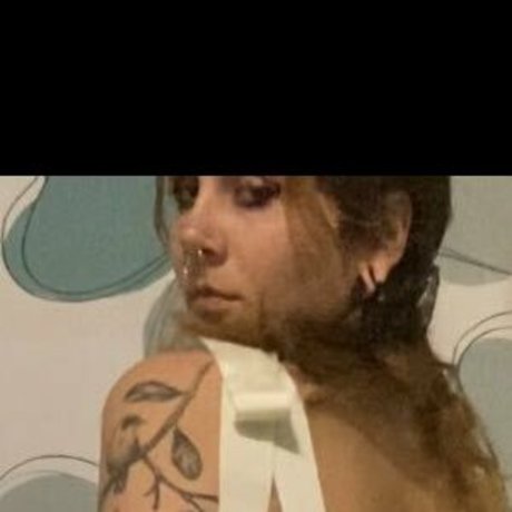 Agnees Monteiro erwachsene foto