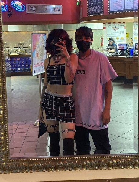 Suedmza erotische nackt bilder