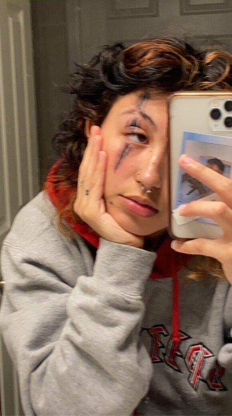 Suedmza schöne nackt galerien